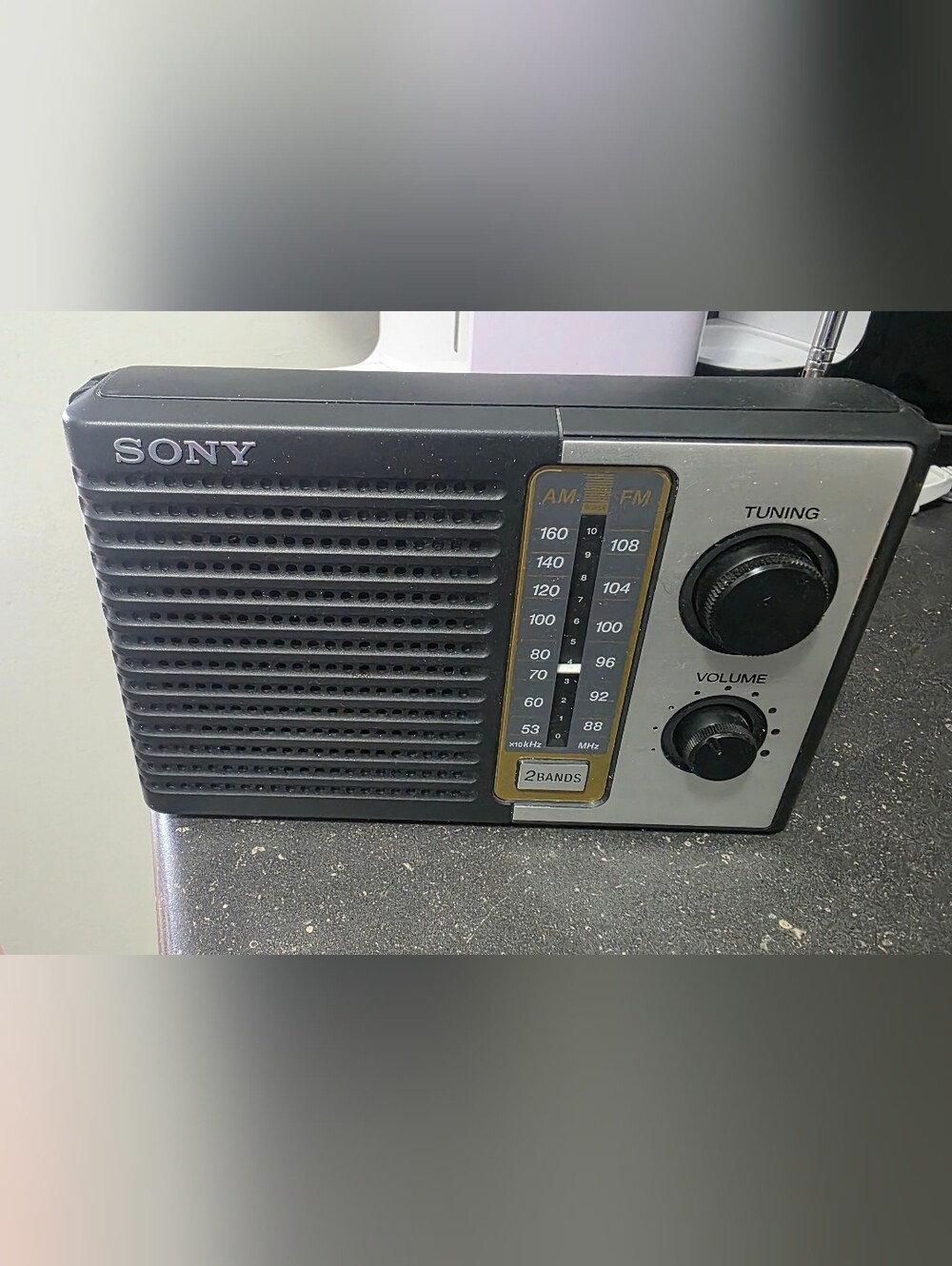 Vintage Sony AM/FM Portable Radio - Black